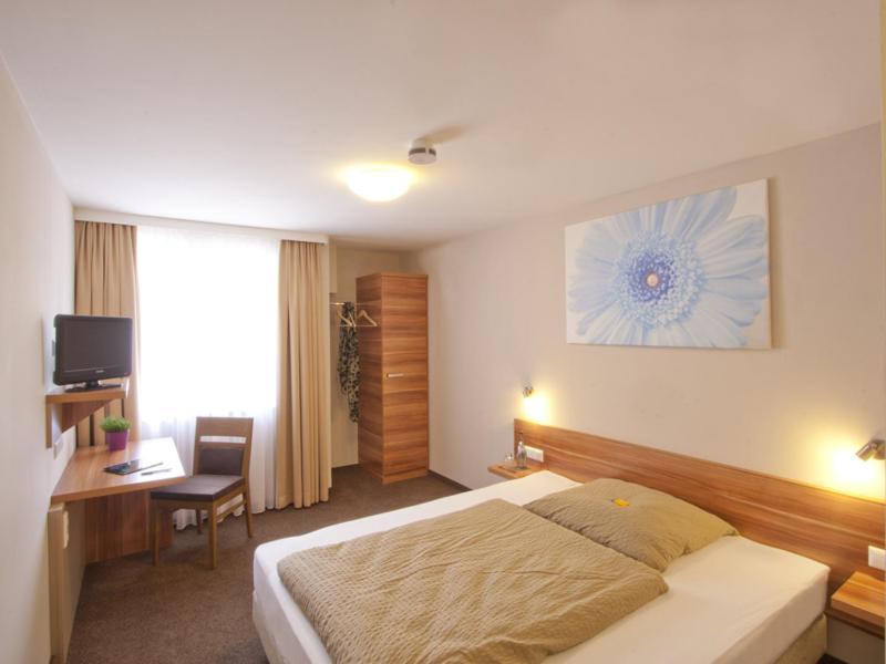 Hotel Sielminger Hof Filderstadt Buitenkant foto